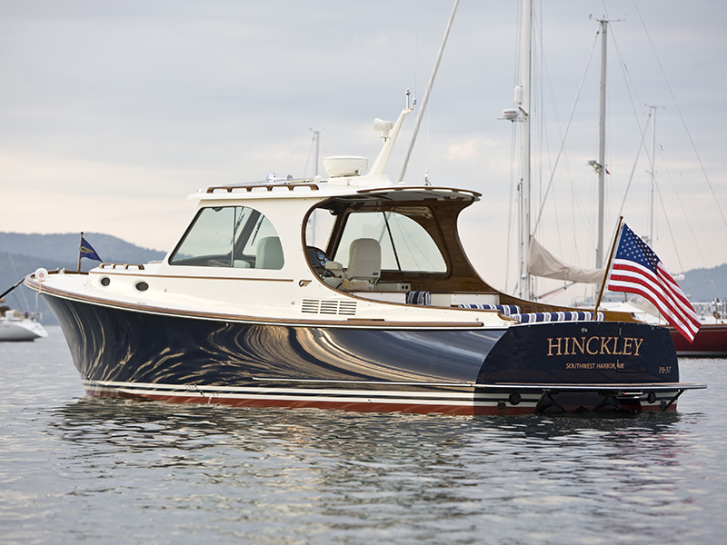 Picnic Boat 37