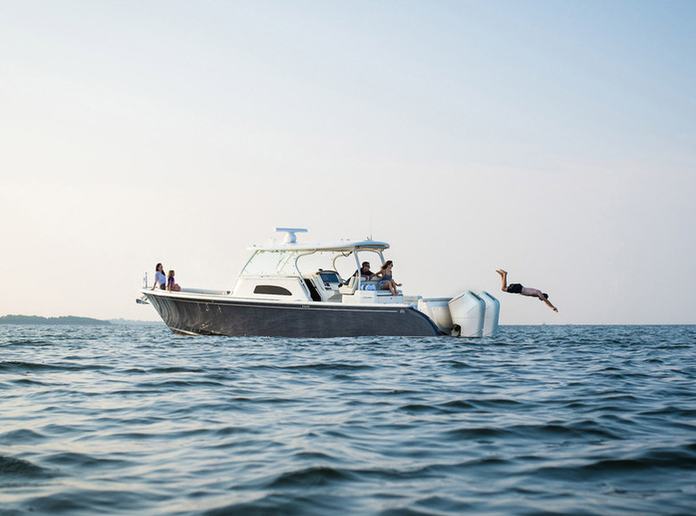 Hinckley Sport Boat 40c