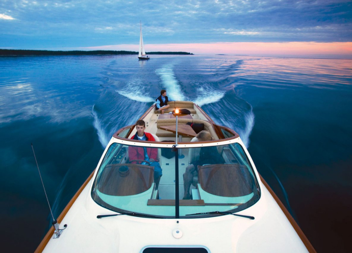 RUNABOUT