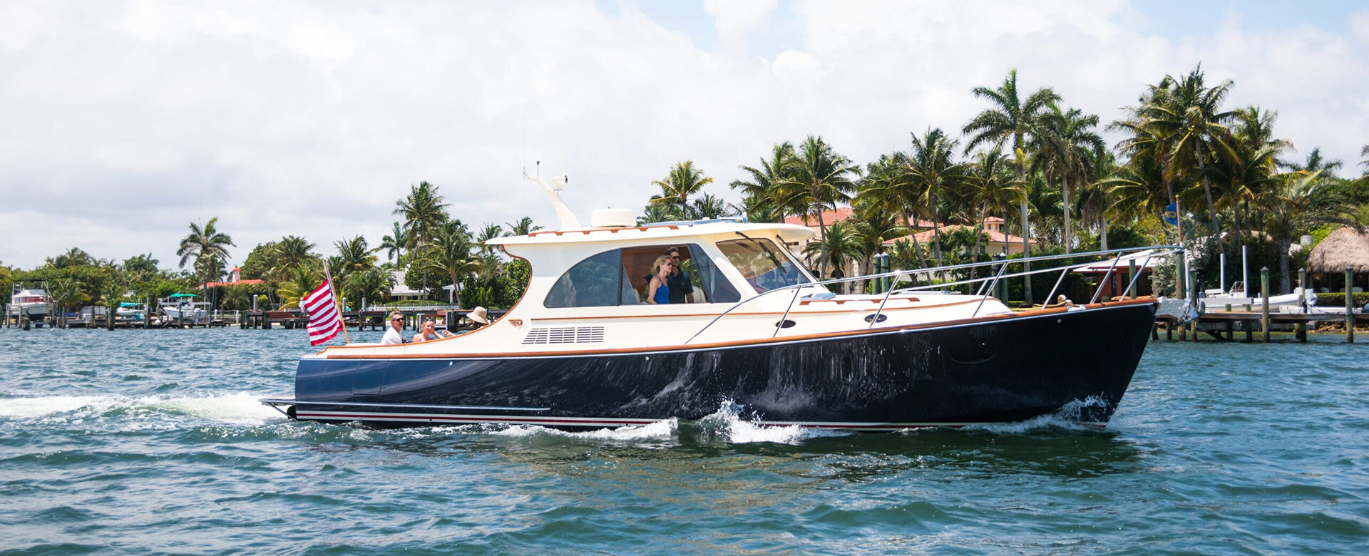 Hinckley PalmBeach
